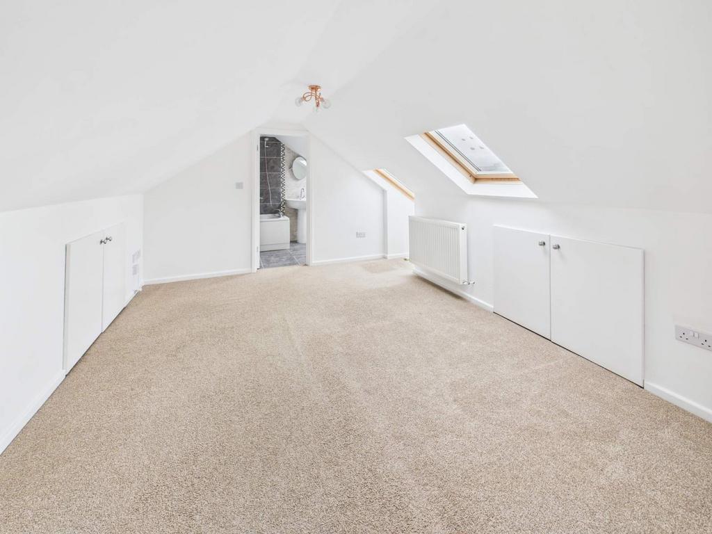 Bedroom 1 with En Suite Bathroom