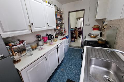 3 bedroom terraced house for sale, Kensington Street, Leicester, LE4