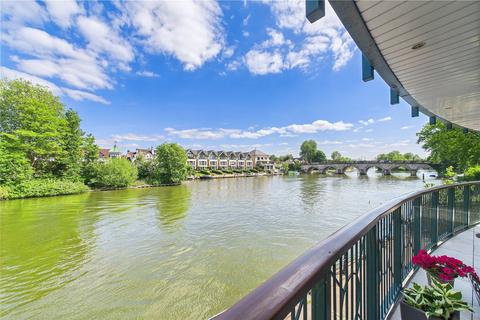 2 bedroom apartment for sale, Ray Mead Road, Maidenhead, Berkshire, SL6
