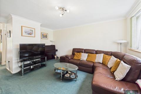 4 bedroom semi-detached house for sale, Reigate Close, Pound Hill RH10