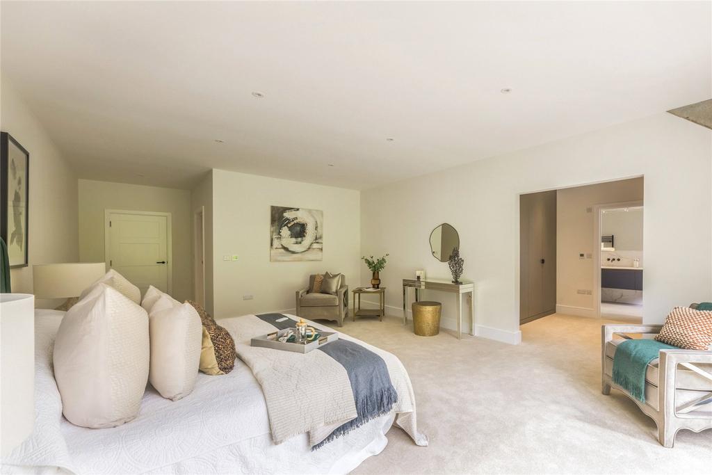 Main Bedroom
