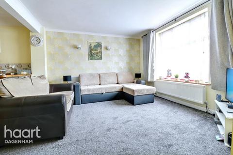 171 Reede Road, Dagenham, RM10 8EA