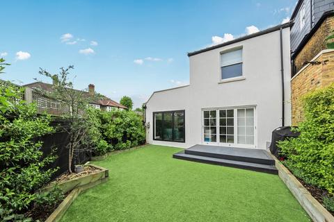 20 Canbury Avenue, Kingston Upon Thames, KT2 6JP