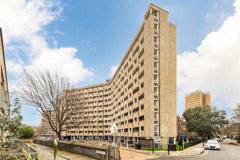 1 bedroom flat to rent, Diss Street, London E2