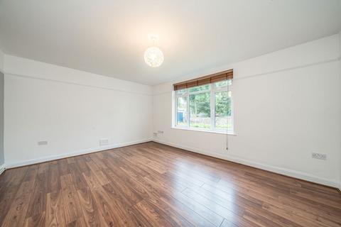2 bedroom flat for sale, Woodlands Road, Isleworth TW7