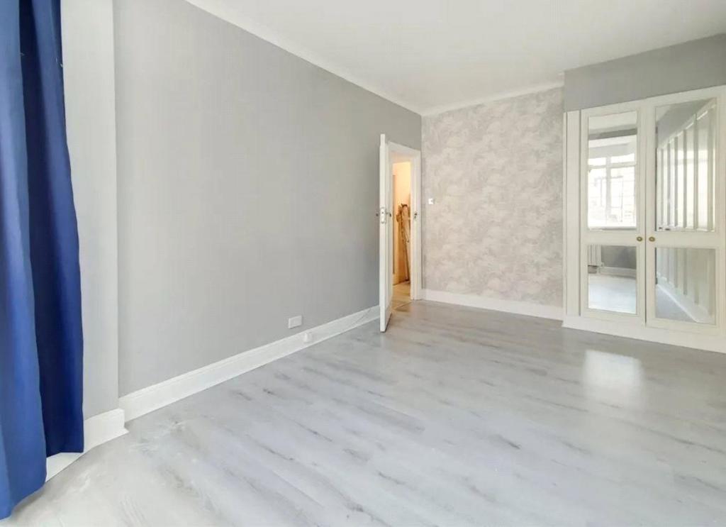 St-james-close-wells-rise-st-johns-wood-nw8
