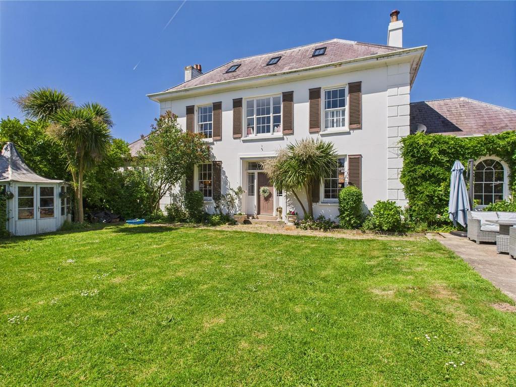 CAM04099 G0-PR0108-STILL006.jpg