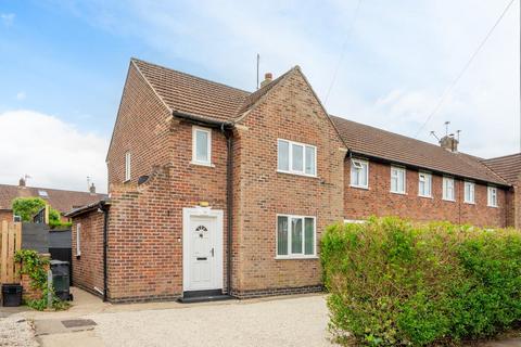 16 Bramham Grove, York, YO26 5BJ