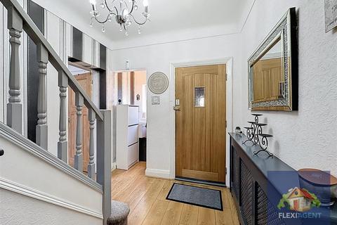 5 bedroom detached house for sale, Chester Avenue, Southport PR9