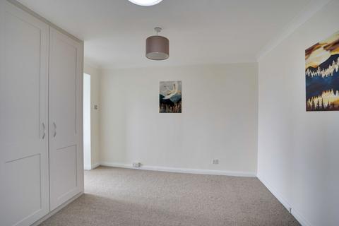7 Priory Close, Burwell, Cambridge, CB25 0HW
