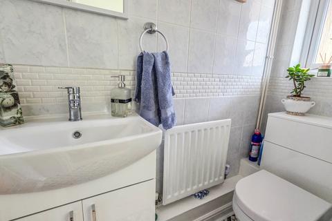 21 Jasmine Road, Rush Green, Romford, RM7 0WZ