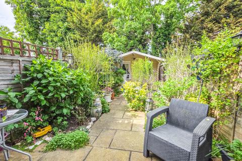 21 Jasmine Road, Rush Green, Romford, RM7 0WZ