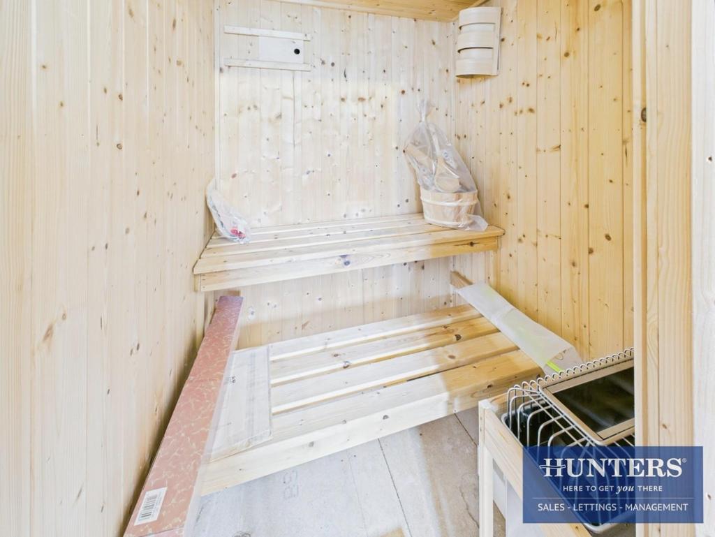 Sauna (In Ensuite)