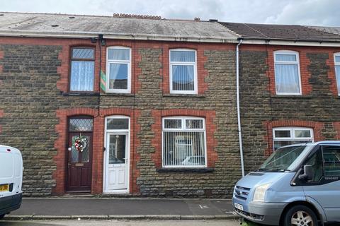 Williams Avenue, Resolven, Neath, Neath Port Talbot.