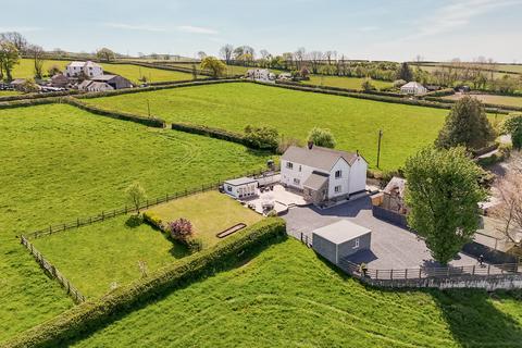 undefined, Castle Farm, Kidwelly