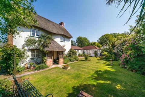 4 bedroom detached house for sale, Carisbrooke, Isle of Wight