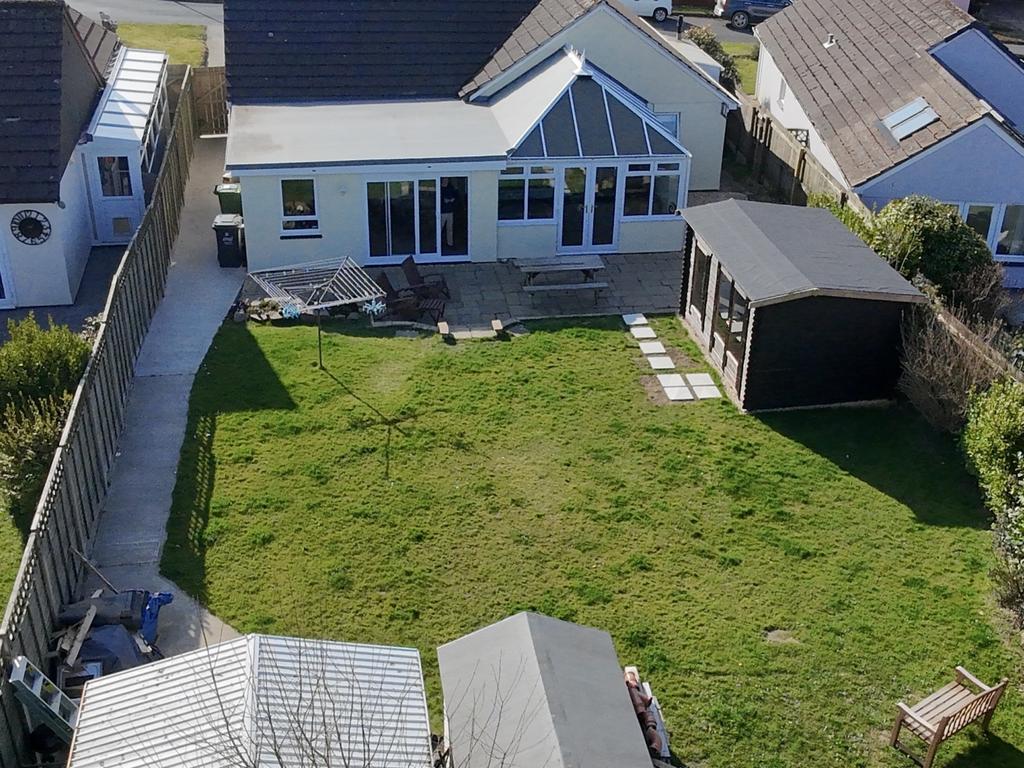 Ewe Move South Molton - Four Ways Drive - Garden 2