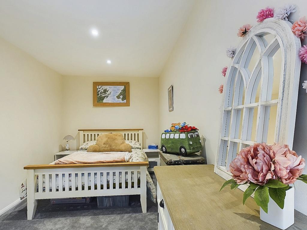 Ewe Move South Molton - Four Ways Drive - Bedroom 4