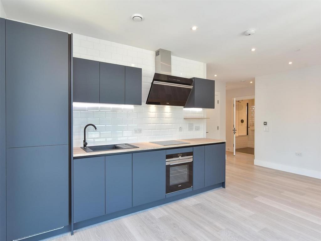 Kitchen / Diner/ Lounge