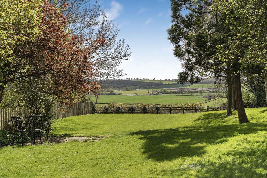 Gardens &amp; Views