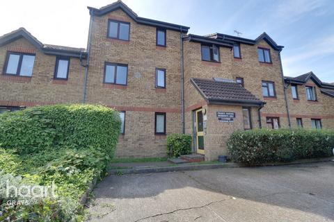 2 bedroom flat for sale, Parsonage Road, Grays