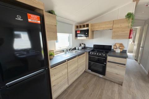 2 bedroom park home for sale, Trevella Holiday Park