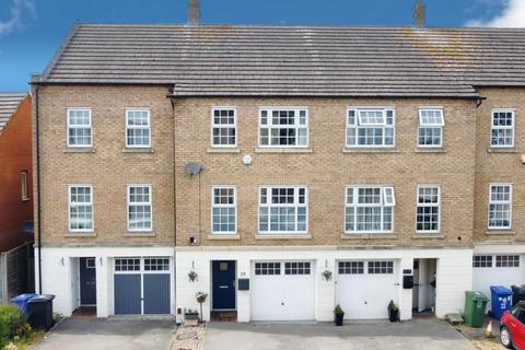 29 Finney Drive, Grange Park, Northampton, NN4 5DT
