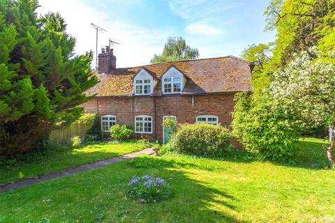 Bisham Village, Bisham SL7