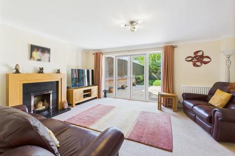 9 Farthingstone Road, Litchborough, Towcester, NN12 8JD
