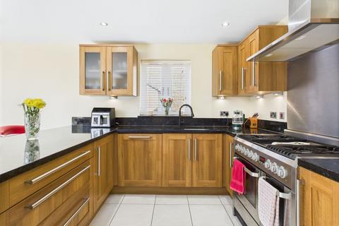 9 Farthingstone Road, Litchborough, Towcester, NN12 8JD