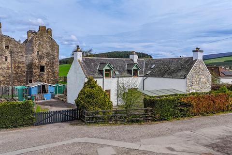 3 Lower Castleton, Glenlivet, Ballindalloch, AB37 9DE