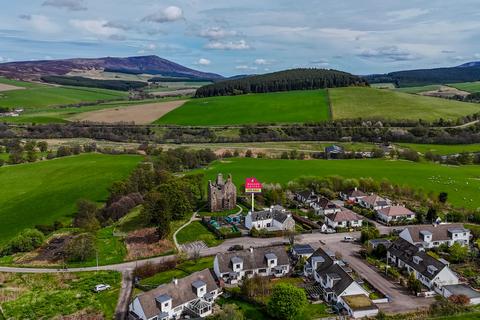 3 Lower Castleton, Glenlivet, Ballindalloch, AB37 9DE
