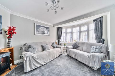 3 bedroom semi-detached bungalow for sale, Redriff Road, Romford, RM7