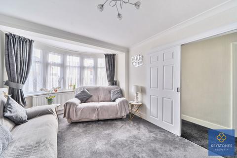 3 bedroom semi-detached bungalow for sale, Redriff Road, Romford, RM7