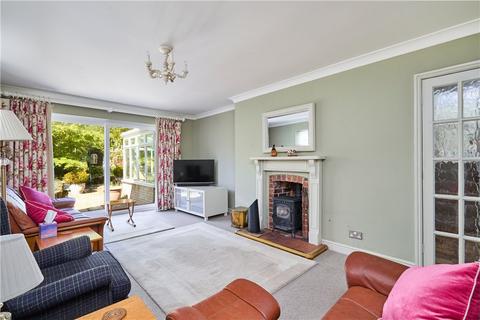 17a Heathfield, Leeds, LS16 6AQ