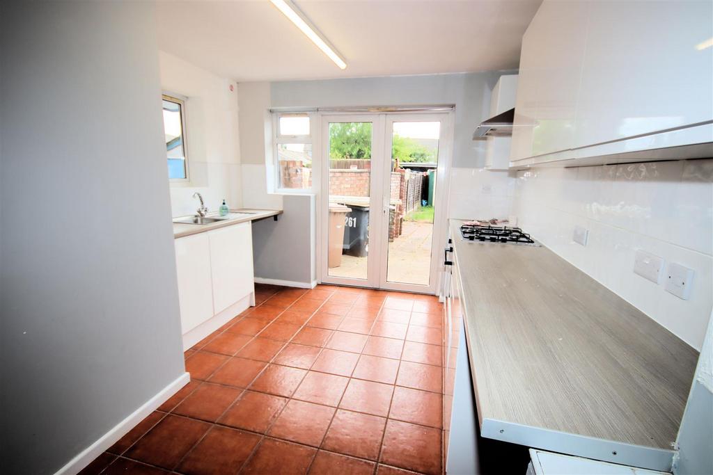 Fitted Kitchen/Dining Room
