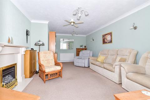 2 bedroom semi-detached bungalow for sale, Lunsford Lane, Larkfield, Kent