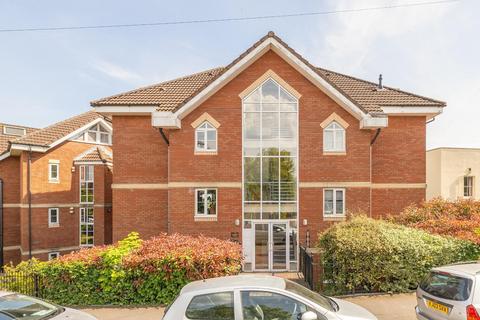 2 bedroom flat for sale, Balmoral Road, St Andrews