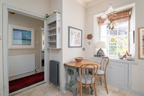 16 Atholl Street, Dunkeld, PH8 0AR