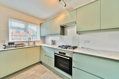 3 Tarragon Close, London, SE14 6DL