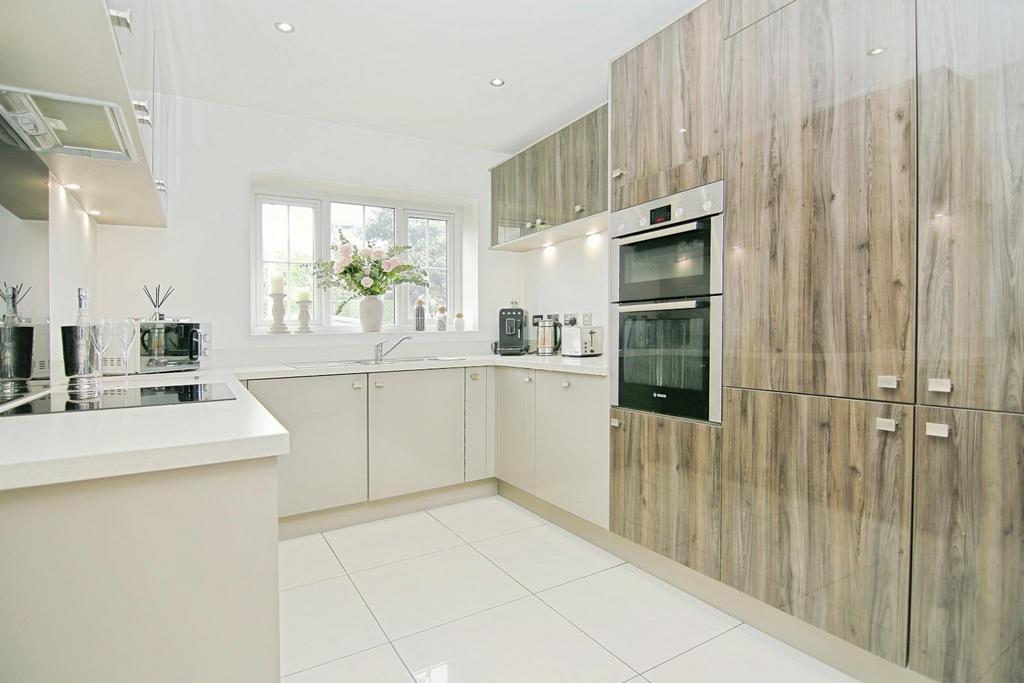 Kitchen diner