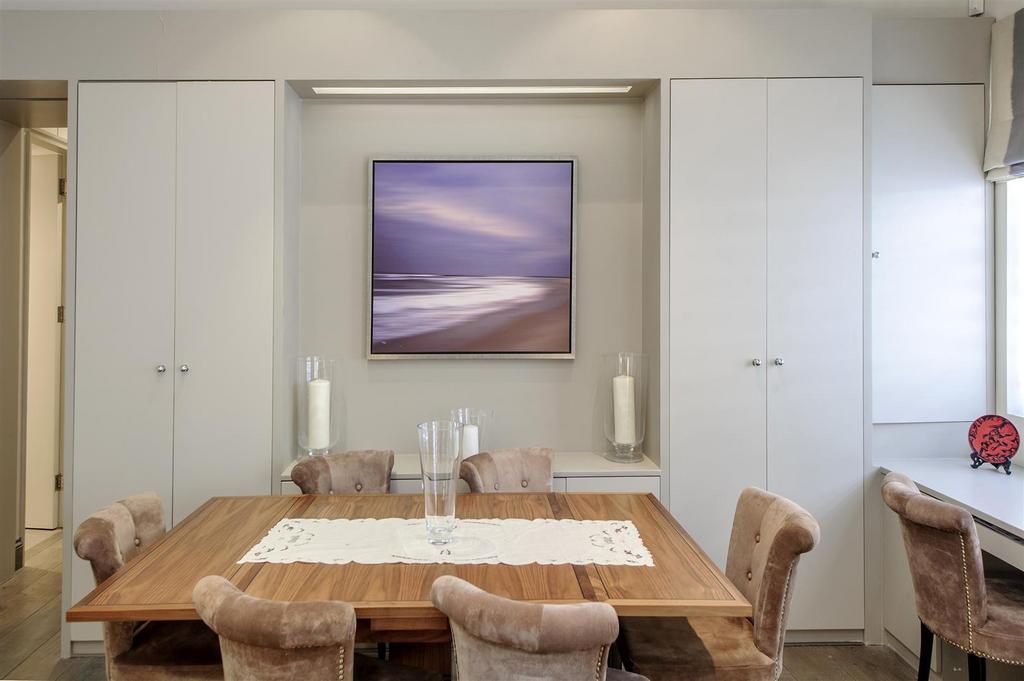Dining Area 3.jpg