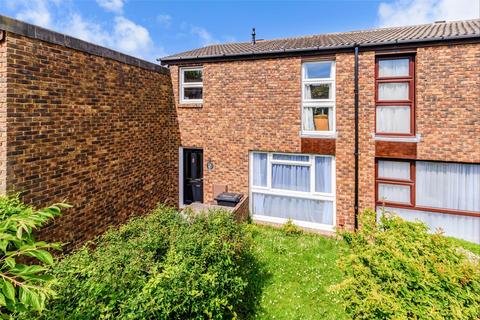 3 bedroom terraced house for sale, The Glades, Gravesend DA12