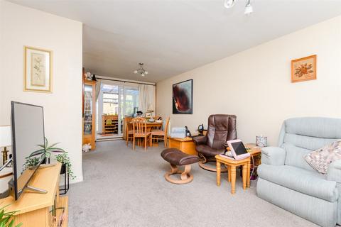 3 bedroom terraced house for sale, The Glades, Gravesend DA12