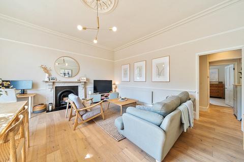 116d Crystal Palace Park Road, London, SE26 6UP