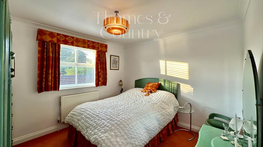 Double Bedroom 4