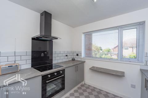 2 bedroom flat for sale, Flat Court 34, Heyhouses Court, Heyhouses Lane, Lytham St. Annes, Lancashire