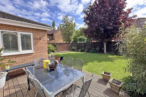 4 bedroom detached house for sale, Bakery Drive, Stockton-On-Tees, TS19 0SN