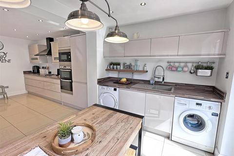 4 bedroom detached house for sale, Bakery Drive, Stockton-On-Tees, TS19 0SN