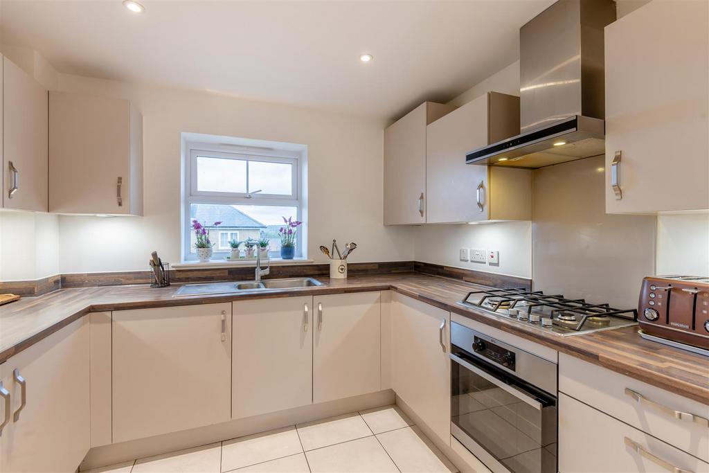 8647326-interior10.jpg